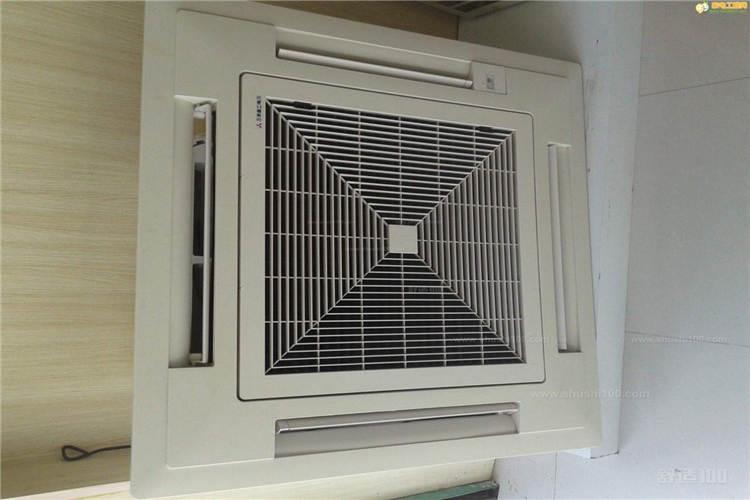 中央空調(diào)室內(nèi)機分別有一個送風(fēng)口和一個回風(fēng)口，可以保持±1℃的恒溫狀態(tài)，氣流循環(huán)更合理，室內(nèi)各個角落溫度更均勻